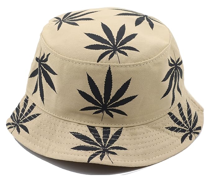 "White floral-patterned women outdoor hat with wide brim, perfect for sun protection during summer travel or outdoor activities"